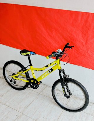 Bicicleta B-PRO infantil amarilla