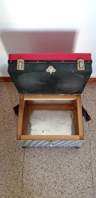 CAJA DE PESCAR
