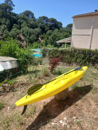 Kayak Amarillo con Remo