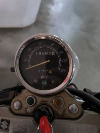 Suzuki Marauder 125cc Cruiser Roja