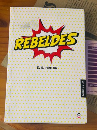 Libro REBELDES