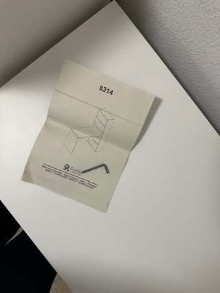 Escritorio Blanco con Estantería
