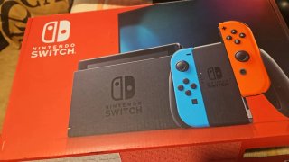 Nintendo Switch V2 + 3 juegos