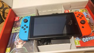 Nintendo Switch V2 + 3 juegos