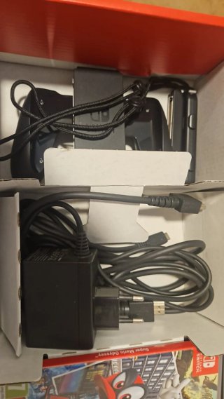 Nintendo Switch V2 + 3 juegos