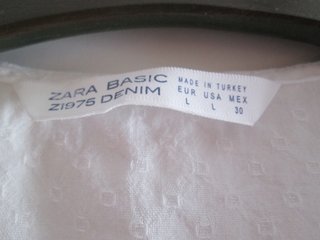 BLUSA ENCAJE BLANCO ZARA