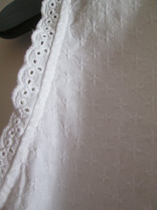 BLUSA ENCAJE BLANCO ZARA