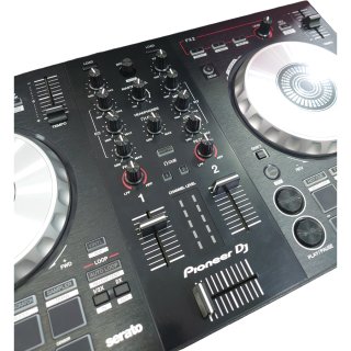 Controladora DJ Pioneer DDJ-SB3 Serato