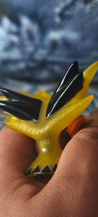 Pokémon Zapdos Bandai 1997 Figura