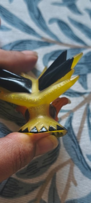 Pokémon Zapdos Bandai 1997 Figura