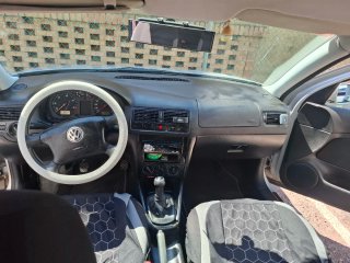 Volkswagen Golf 2002