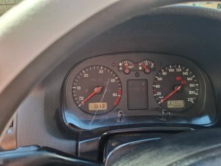 Volkswagen Golf 2002