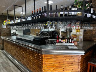 R-7940415 Traspaso Bar Restaurante en L'Hospitalet