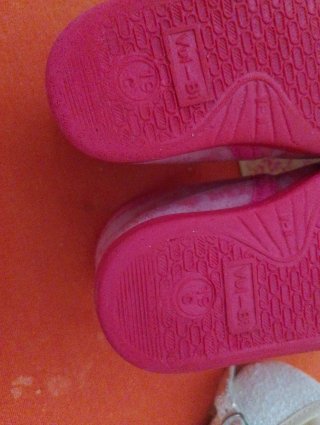Zapatos y zapatillas talla 19