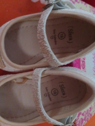 Zapatos y zapatillas talla 19