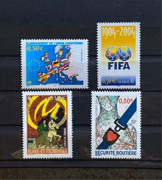 4 Sellos nuevo de Francia 2004 Yvert 3671 y más
