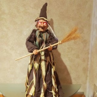 Figura Bruja Decoración Halloween