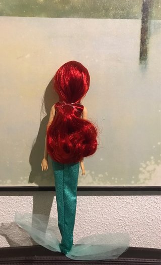 muñeca Disney Store Ariel sirenita