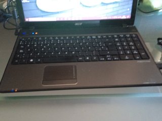 Portátil Acer Aspire 5741