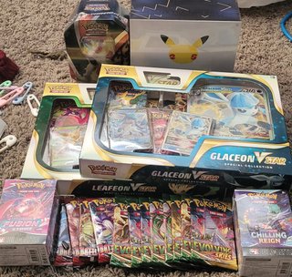 Mystery Box Pokemon N.7 RESERVADA ÁLVARO