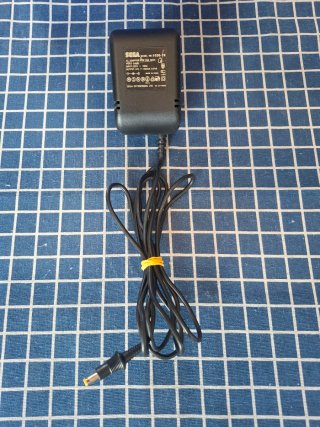 MEGADRIVE 2 ORIGINAL CARGADOR ENCHUFE OFICIAL
