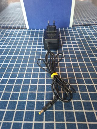 MEGADRIVE 2 ORIGINAL CARGADOR ENCHUFE OFICIAL