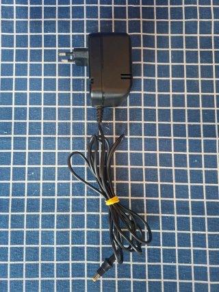 MEGADRIVE 2 ORIGINAL CARGADOR ENCHUFE OFICIAL