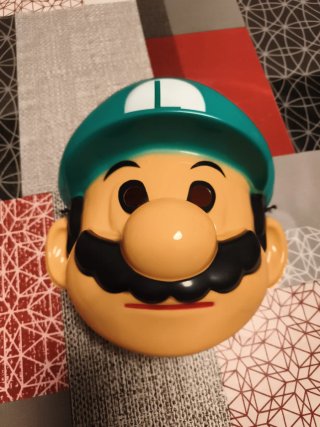 Máscara de Luigi