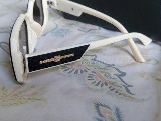 Gafas de sol Gucci blancas y marrones