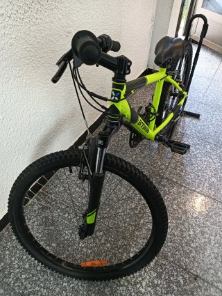 Bicicleta Btwin Montaña