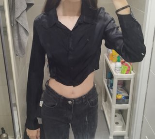 Camisa negra manga larga talla S