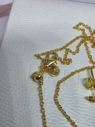 Conjunto collar y pendientes infinito
