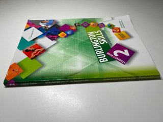 LIBRO DE INGLES STUDENT’S BOOK 2.BACH