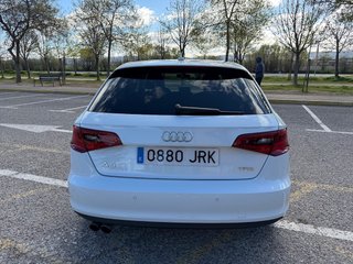 Audi A3 Sportback 1.4 TFSI (2016) | 77.800 km | Ún