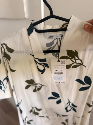 Vestido midi Zara estampado