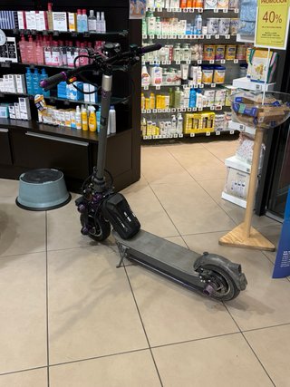 Ninebot G30.  SE CAMBIA X EBIKE O OTRO PATIN.