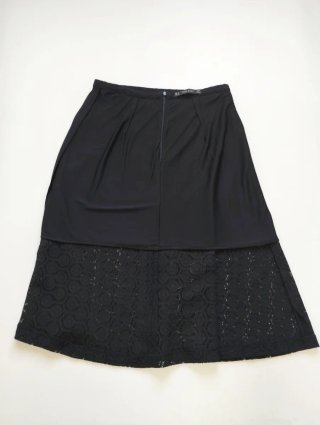 Falda Zara encaje negra cremallera