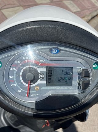 SYM Symphony 50 Scooter Blanca