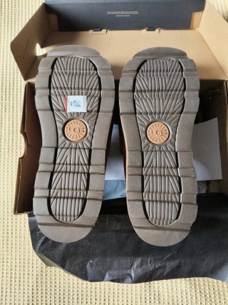 Sandalias UGG Solano Slide Marrón Talla 43