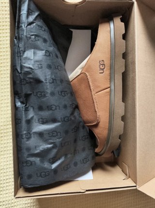 Sandalias UGG Solano Slide Marrón Talla 43
