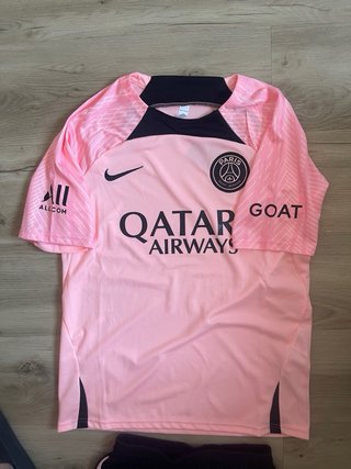 Conjunto PSG rosa entrenamiento Talla S Negociable