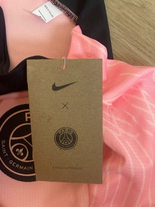 Conjunto PSG rosa entrenamiento Talla S Negociable