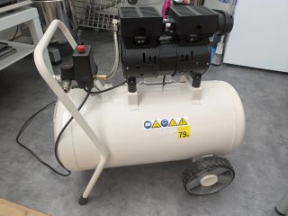 Compresor de aire 50L Nuevo A Estrenar