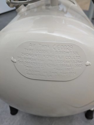 Compresor de aire 50L Nuevo A Estrenar