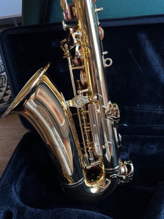 Saxofón Alto Yamaha YAS 750