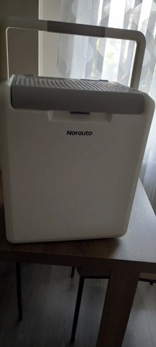 Nevera portátil Norauto, funciona a luz