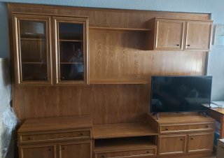 Se regala mueble de salón. Lo que se ve en las fot