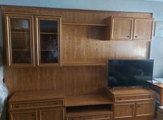 Se regala mueble de salón. Lo que se ve en las fot