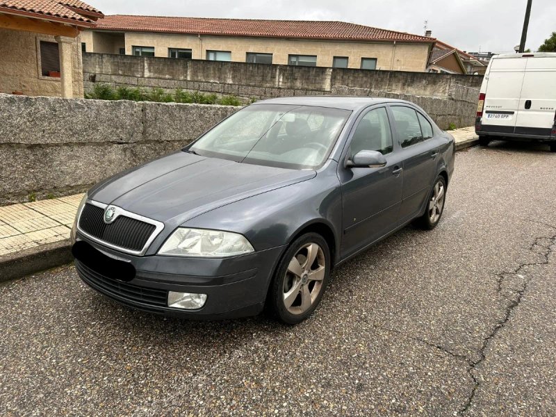 Skoda Octavia - foto 1
