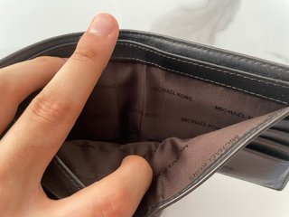 Portafoglio Michael Kors in pelle marrone da uomo come nuovo